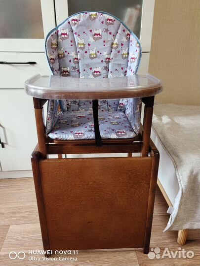 Детский стульчик для кормления