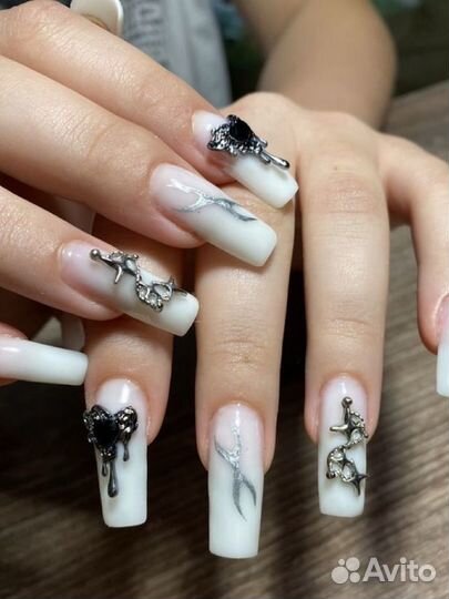 Наращивание ногтей