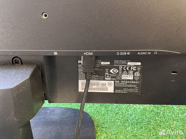 Монитор philips 243v7q