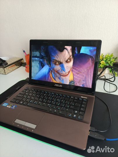 Шустрый Ноутбук Asus на i3 Видео Карта 2 Gb