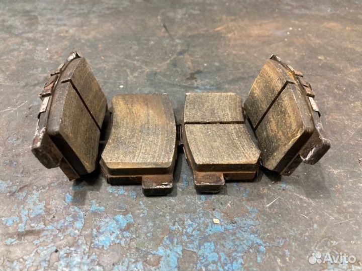 Колодки тормозные задние Suzuki Kizashi RE