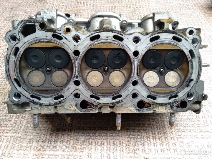 Головка блока цилиндров VQ35 Infiniti FX35