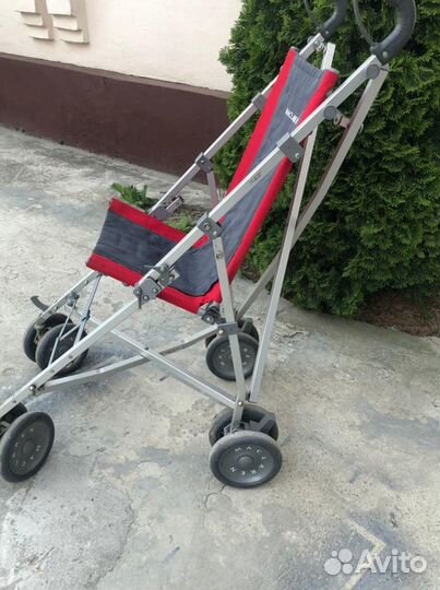 Коляска Макларен