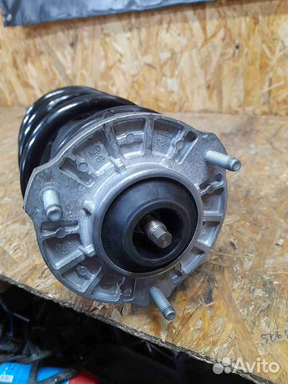 Амортизатор передний левый Alfa Romeo Giulia