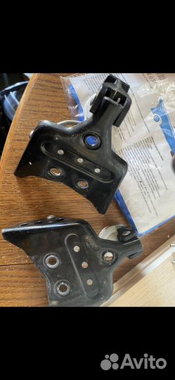 Крепления для лыжных ботинок