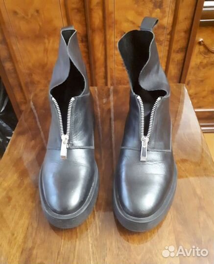 Ботинки женские осенние Зара 39-40 размер