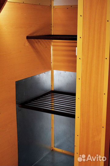 Вагон-дом на шасси