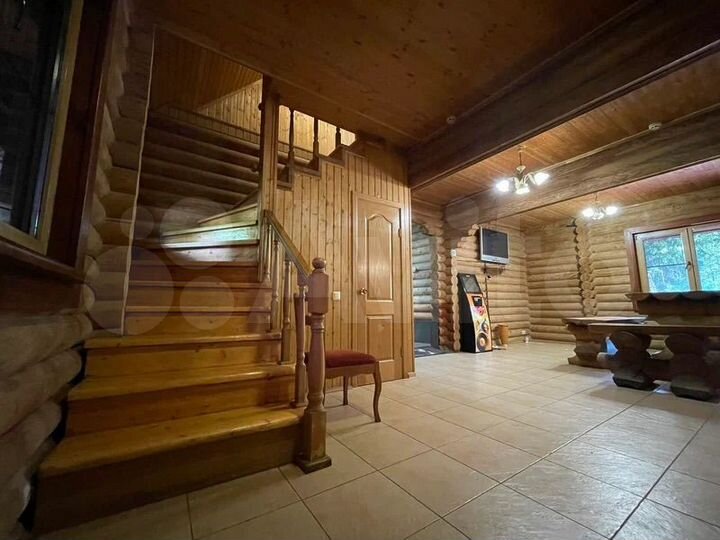 3-к. дом, 200 м²