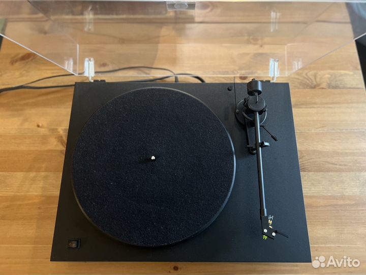 Проигрыватель Pro-Ject debut/phono SB