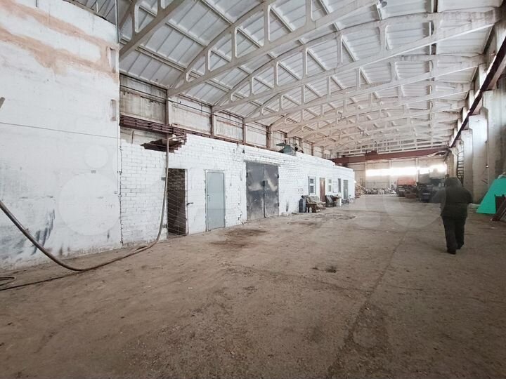 Склад, производство 6000 м²