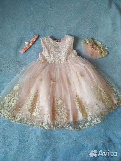 Нарядное платье для девочки 86 р-р