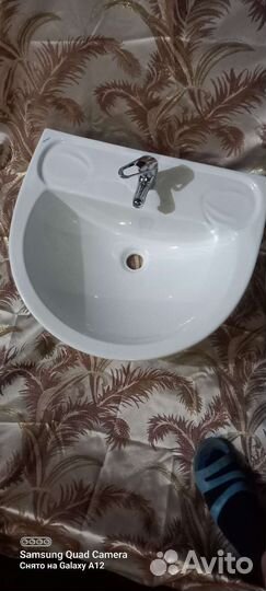 Умывальник тюльпан