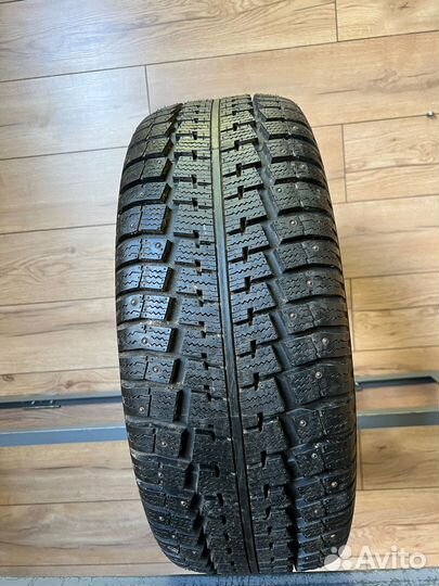 Pirelli Winter 160 Studdable Plus 235/60 R16