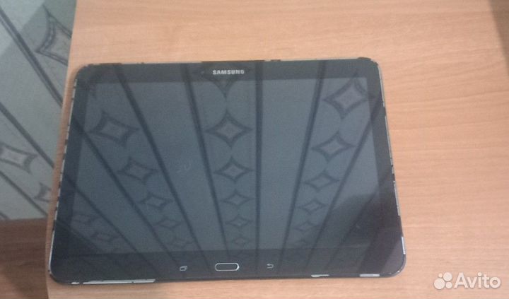 Планшет Samsung Galaxy Tab 4 10.1 SM-T531