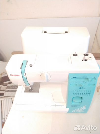Швейная машина janome новая