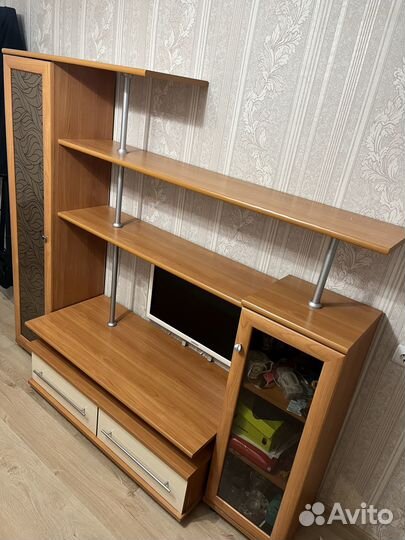 Стенка в гостиную