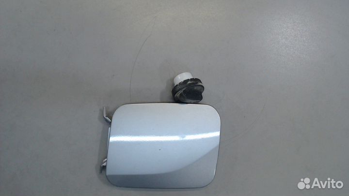 Лючок бензобака Toyota RAV 4 2018, 2021