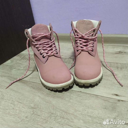 Ботинки 37