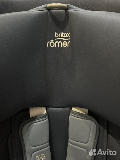 Автокресло britax romer trifix2 i size