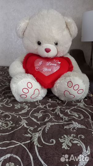 Большие плюшевые медведи