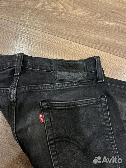 Джинсы levis 519