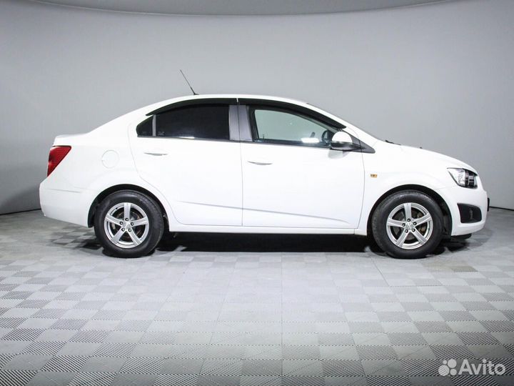 Chevrolet Aveo 1.6 AT, 2012, 96 200 км