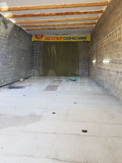 Гараж, > 30 м²