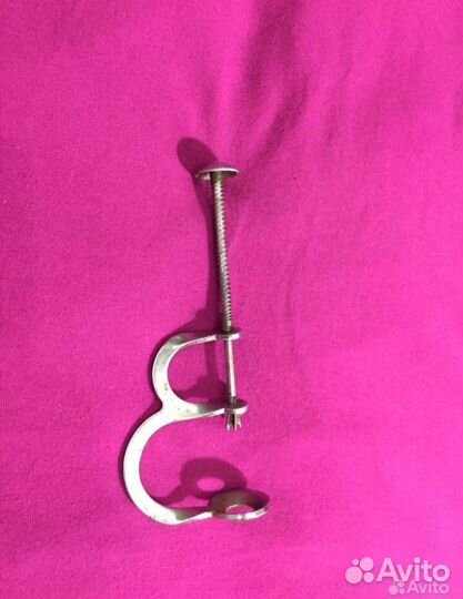 Прибор для удаления косточек из ягод