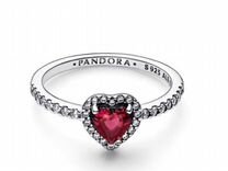 Серебряное кольцо Pandora возвышенное сердце
