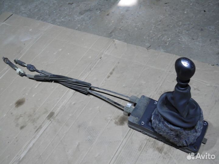 Кулиса кпп с тросами Рено Дастер