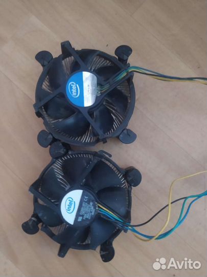 2 Кулера intel