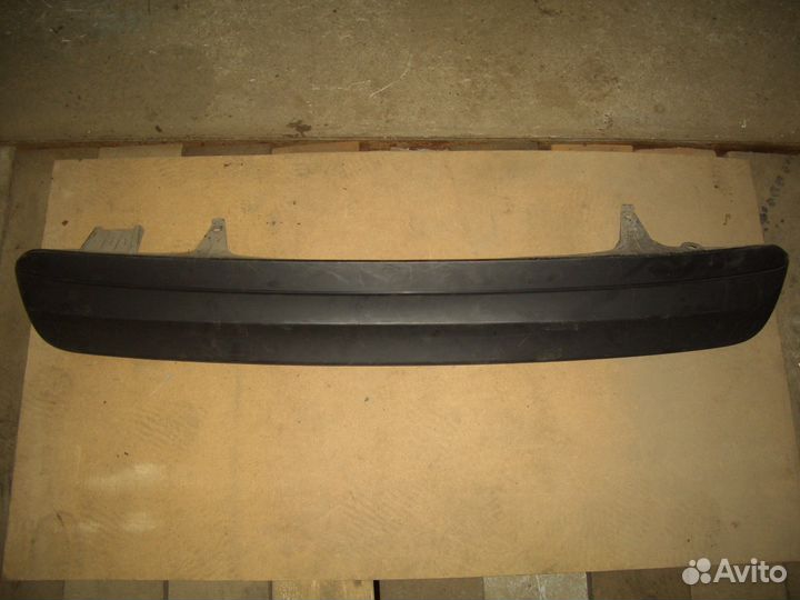 Накладка заднего бампера Тойота Хайландер с10