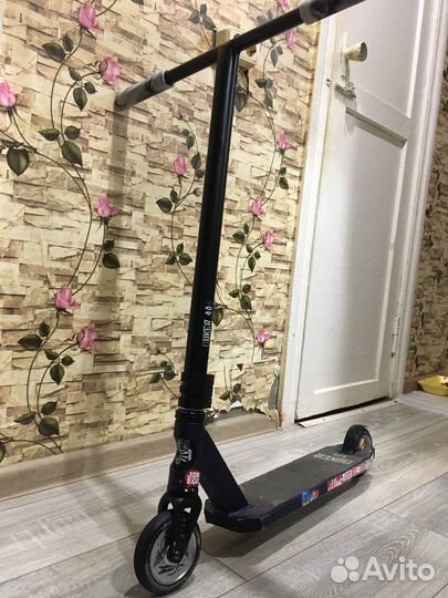 Трюковой самокат