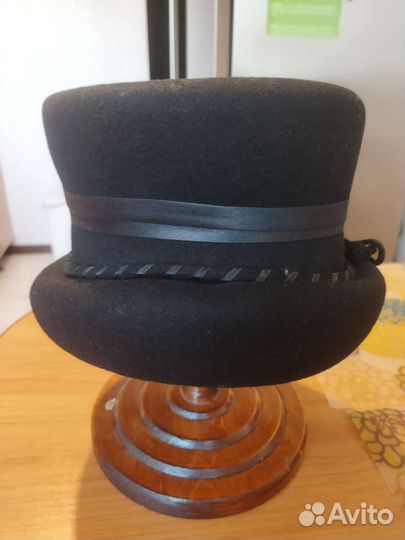 Женские берет шапки