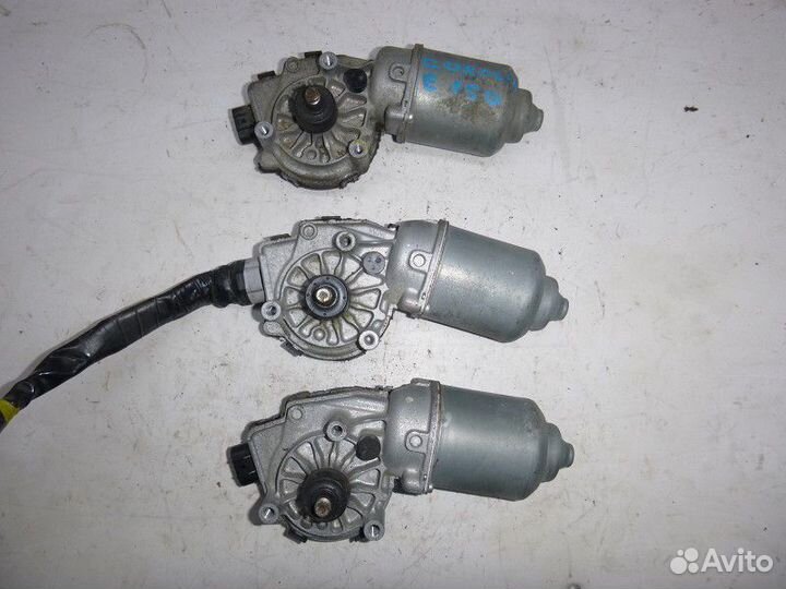 Моторчик стеклоочистителя передний toyota corolla