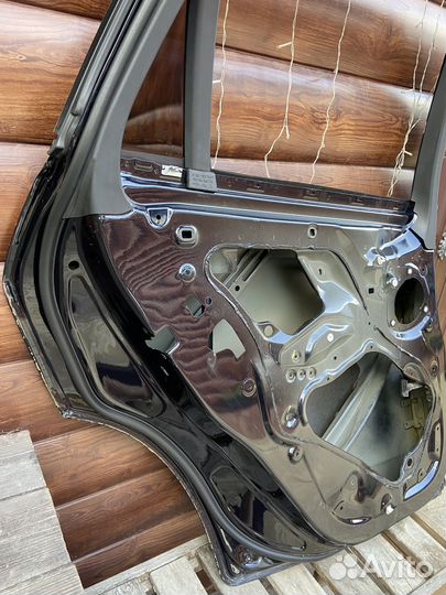 Стекло на BMW X6 F16 Дверь задняя левая BMW X6 F16