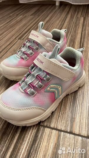 Кроссовки для девочки Geox