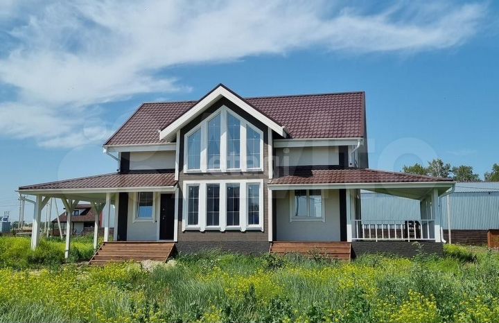 Дом 196,8 м² на участке 10 сот.