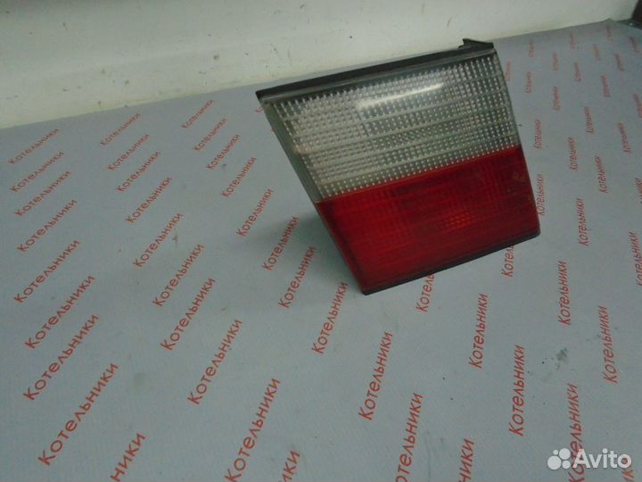 Nissan 26555-2F925 Фонарь задний левый