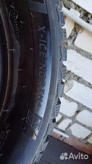 Michelin X-Ice North 4 225/55 R18 102T