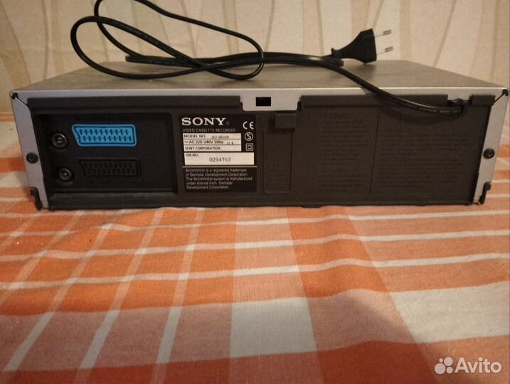 Видеомагнитофон sony