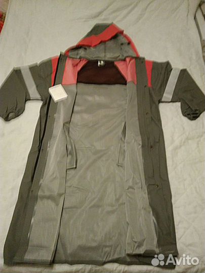 Плащ прорезиненный, новый 52 размер