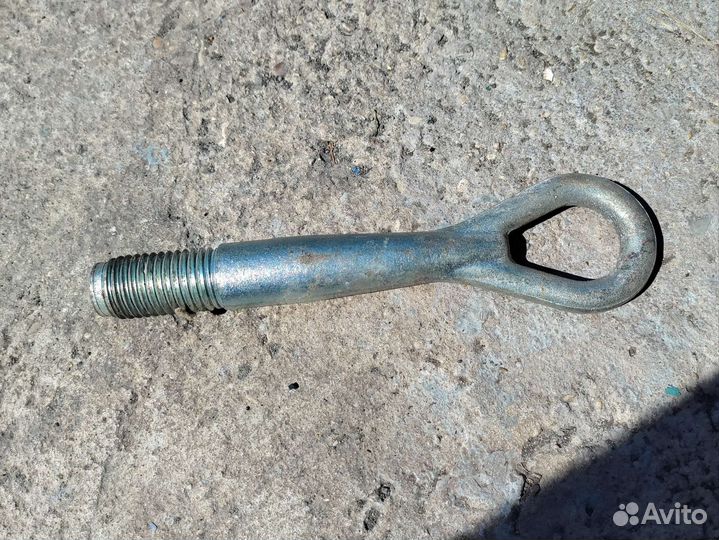 Буксировочная петля Nissan крюк