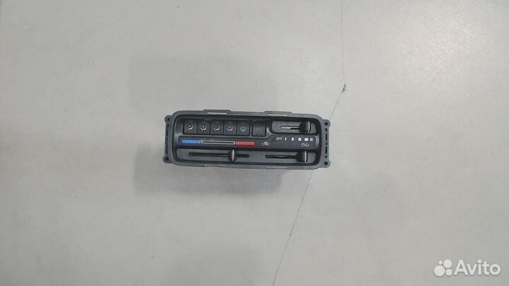 Переключатель отопителя Suzuki Grand Vitara, 2002