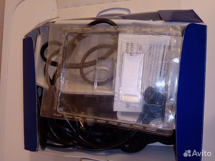 Фотоопарат sony Cyber-shot