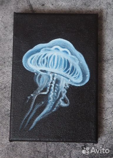 Картина Светящаяся Медуза в море