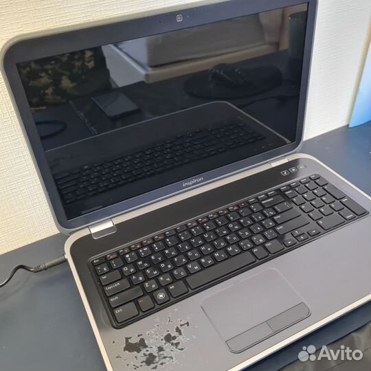 Dell inspiron 5720