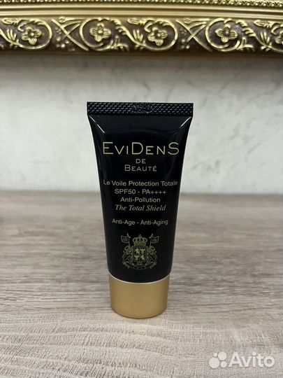 EviDens de Beaute SPF 50
