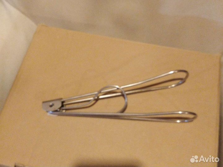 Вешелка дорожная для одежды бу