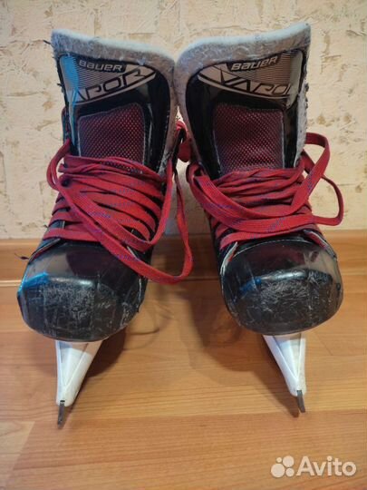 Вратарские коньки bauer vapor x 2.7 размер 35